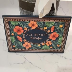 Ace Beauty~Nostalgia~Eyeshadow Palette~Brand New